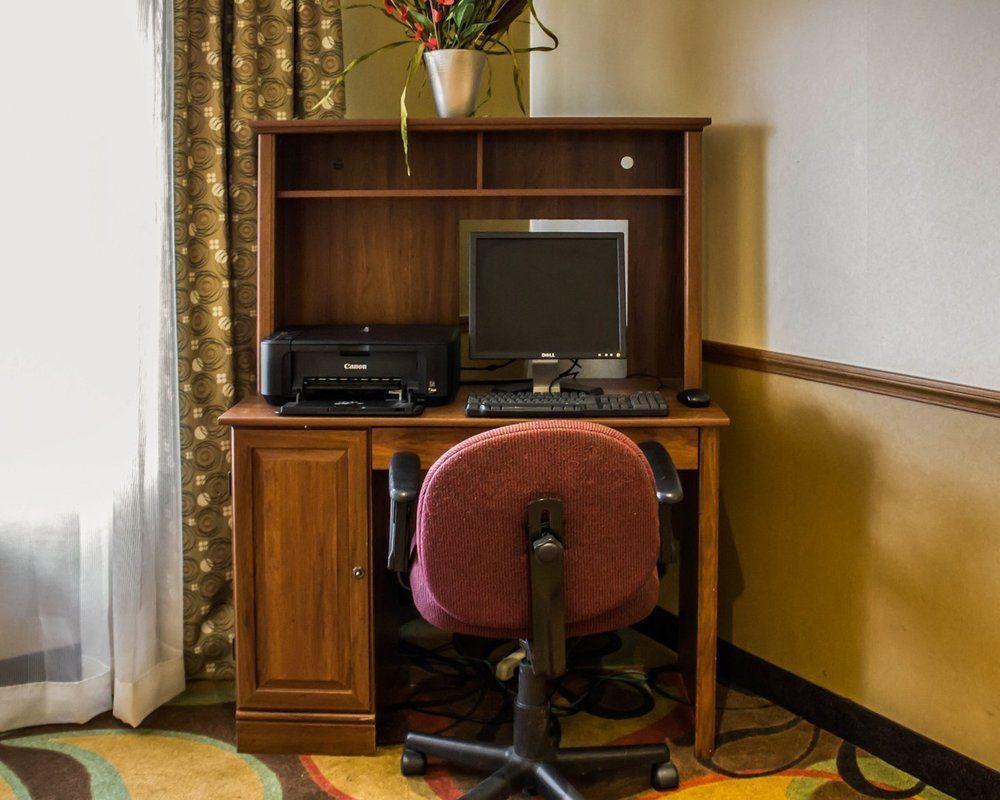 Quality Inn Akron Bagian luar foto