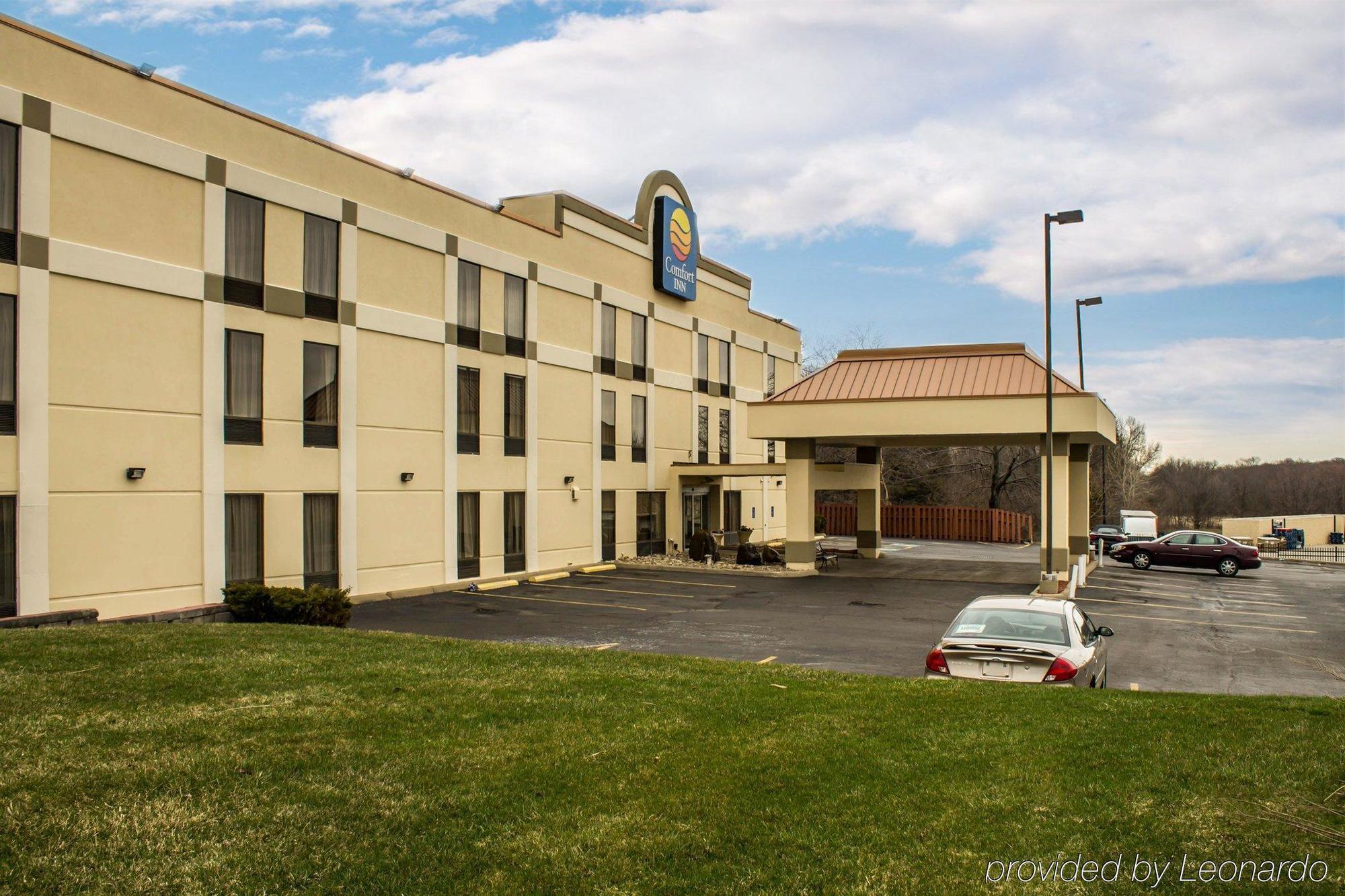 Quality Inn Akron Bagian luar foto